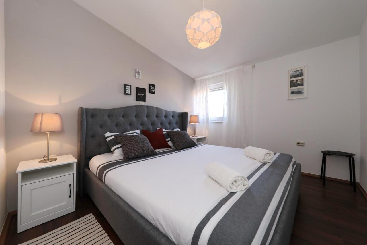 Zanov Apartment